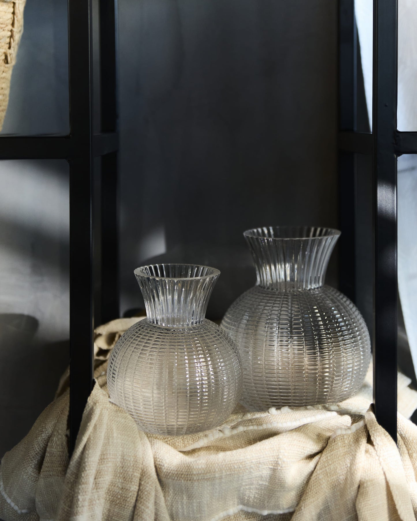 LUMIÈRE GLOBE VASE (BIG)