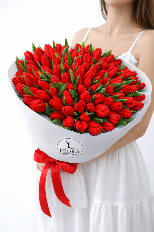 101 RED TULIP
